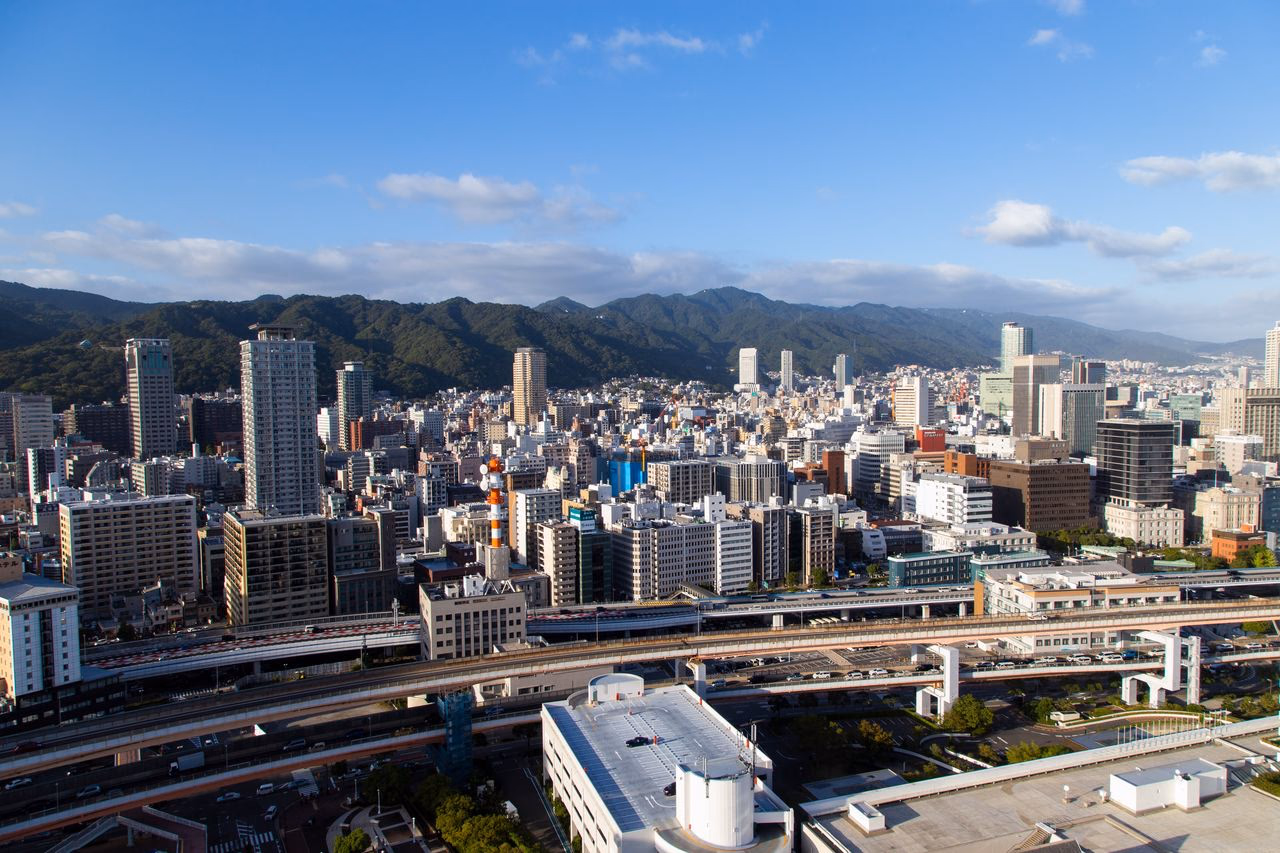 View of Owada-no-tomari and Kobe Port