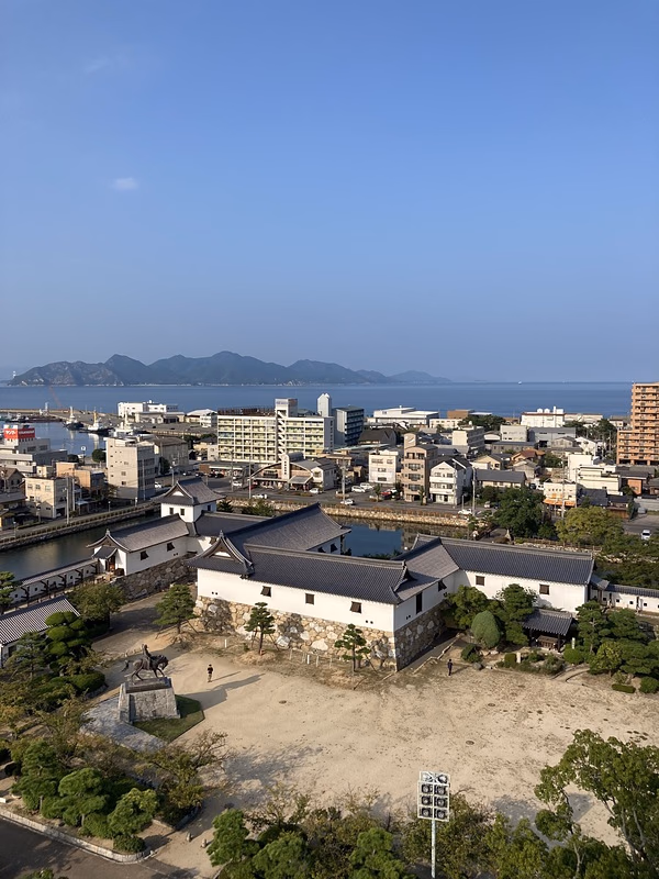 View of Kanegasaki Castle–Fujishima Shrine Historical Line